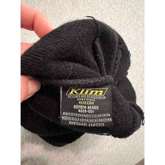 Klim adult bomber beanie black and yellow Pom snowmobile RZR Polaris skidoo cat - Picture 4 of 6